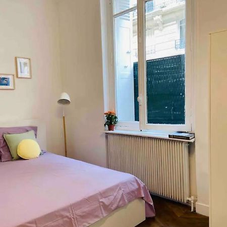 Appartement Moderne Quartier Saint Lazare París Exterior foto